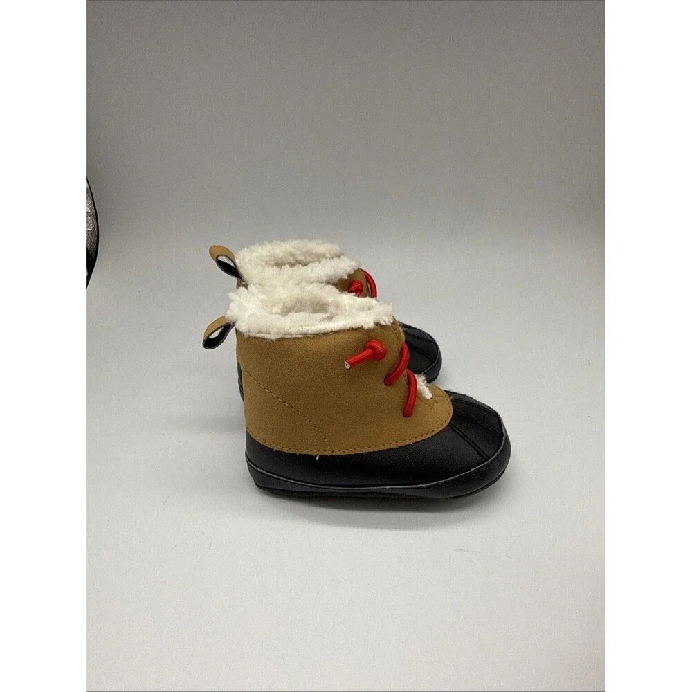 Baby Boots Lot 2 Carter’s 0-3M Rising Star 3-6M Winter Infant Booties Cabin Core